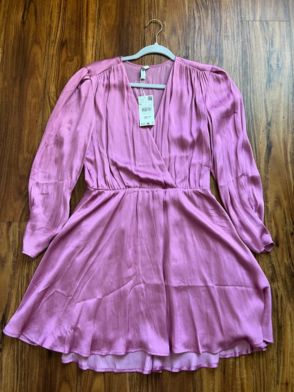 NWT Mango Pink Satin Wrap Mini Dress Puff Sleeve Size Medium